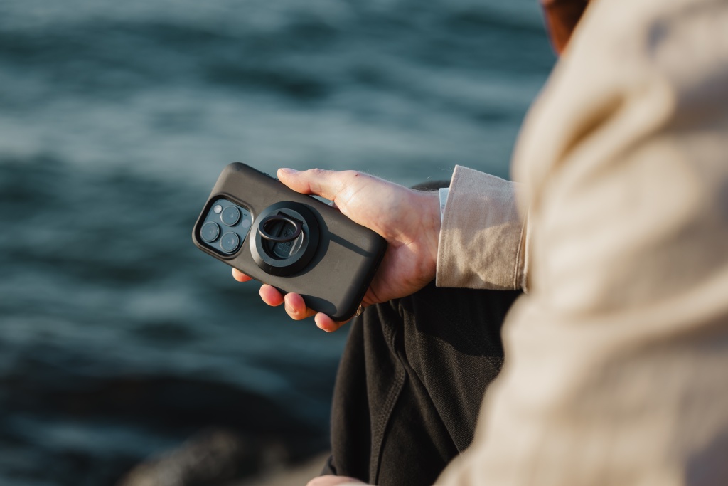 Магнитное кольцо для переноски / подставка / открывалка Quad Lock MAG Phone Ring/Stand and Bottle Op