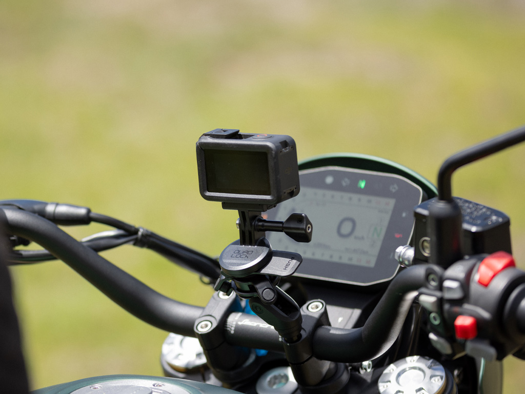 Крепление в траверсу мотоцикла Quad Lock® Handlebar Clamp Mount PRO