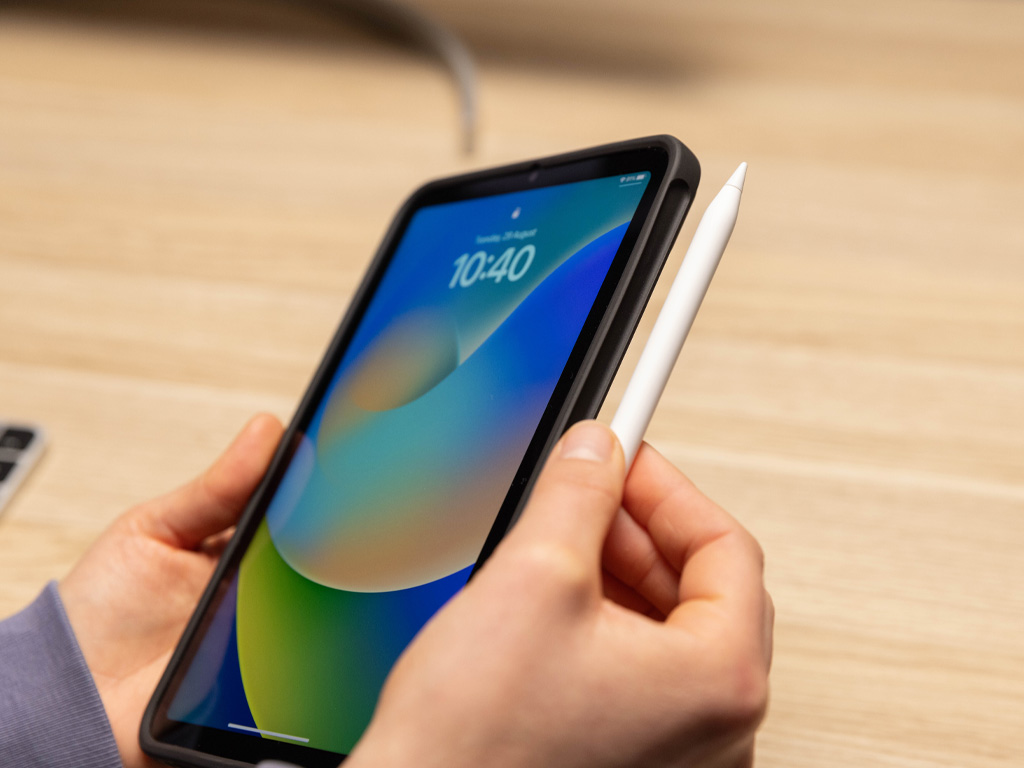 Магнитный чехол Quad Lock® MAG Case для iPad mini (Gen 6)